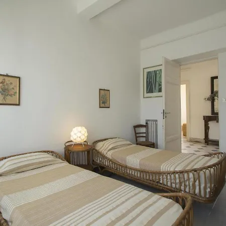 Locazione Turistica Nicodemi Apartment Marina di Massa